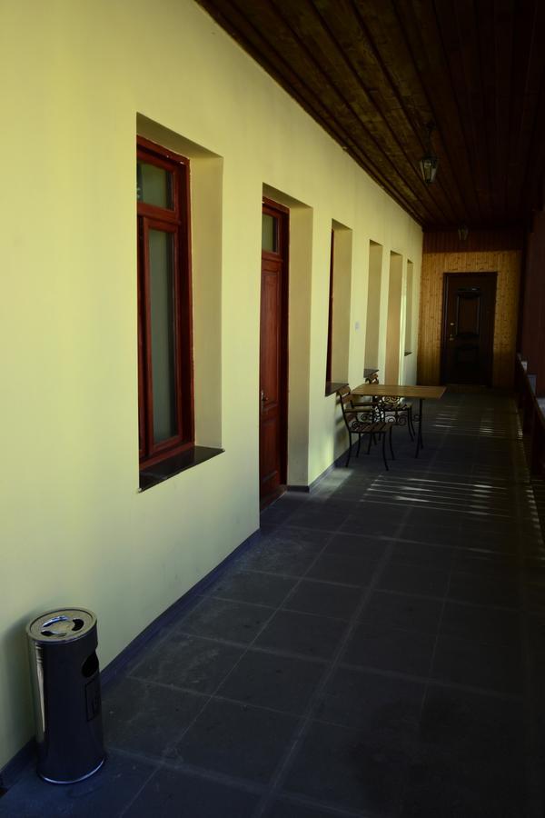 Daeli Hotel Mestia Exterior foto